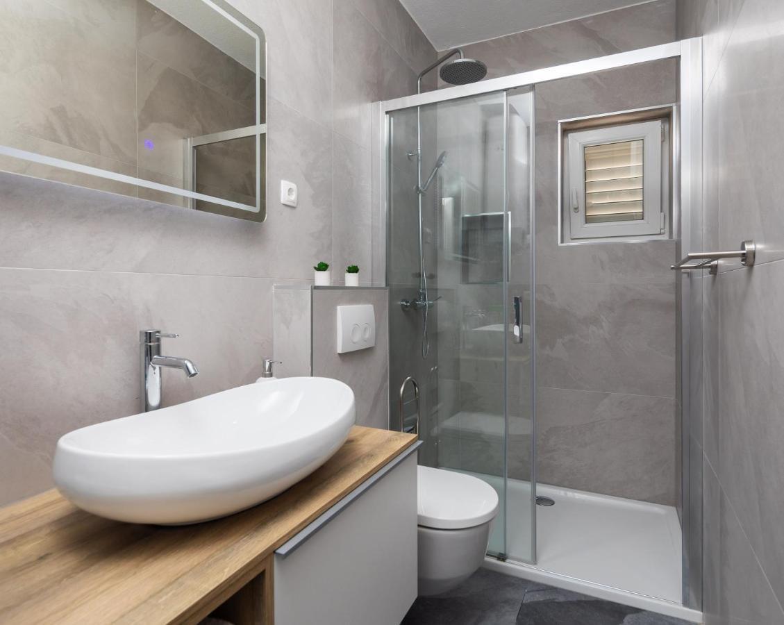 Ferienwohnung Boja Nel Blu Stanici Exterior foto