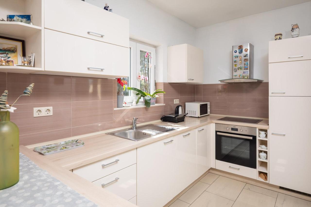Ferienwohnung Boja Nel Blu Stanici Exterior foto